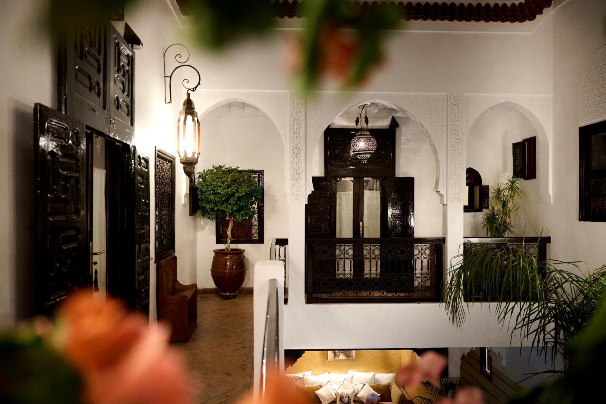 Riad Dar Amanza En Exclusivite Avec 4 Chambres Au Coeur De La Medina Marrakesh Exterior foto